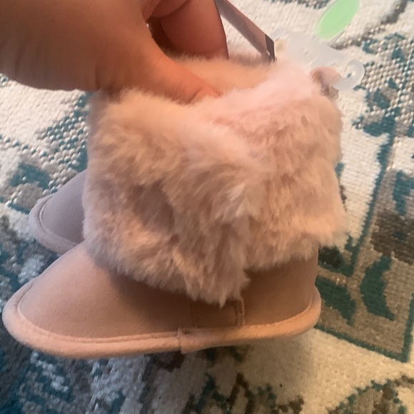 Carter’s Newborn Boots - Picture 3 of 7